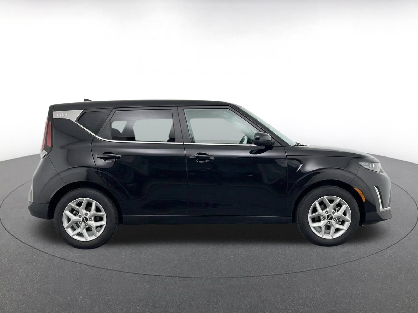 Thumbnail: 2025 Kia Soul - 13