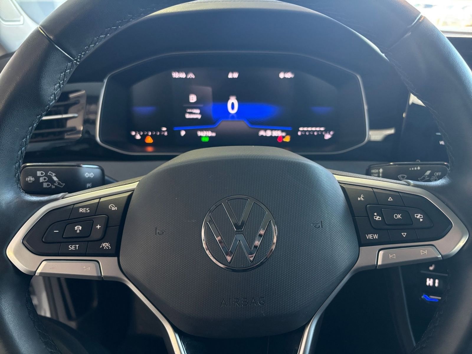 Thumbnail: 2025 Volkswagen Jetta - 28