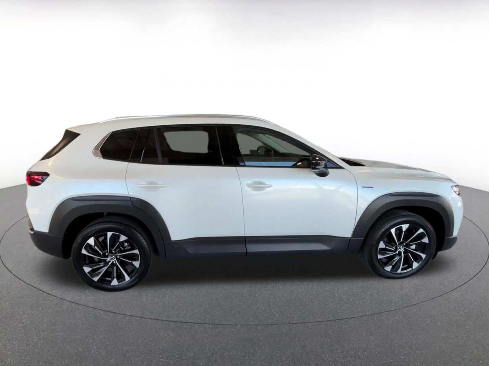 Thumbnail: 2025 Mazda CX-50 - 17