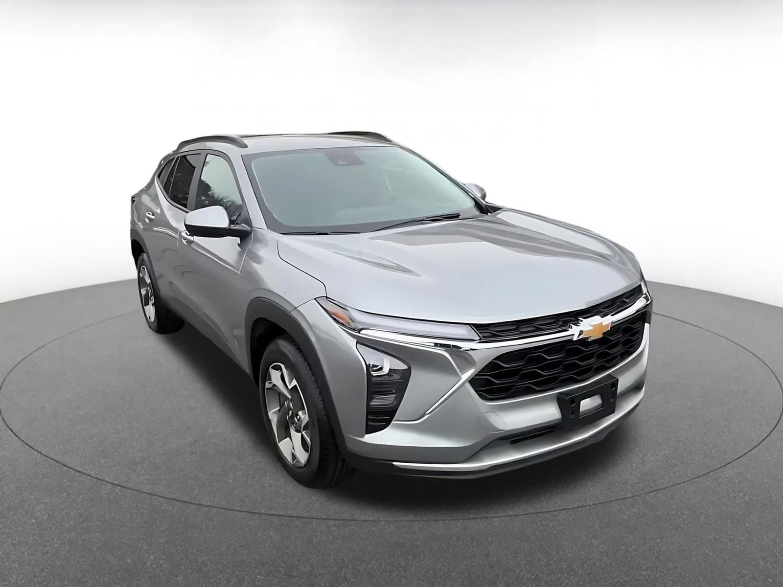 Thumbnail: 2025 Chevrolet Trax - 10