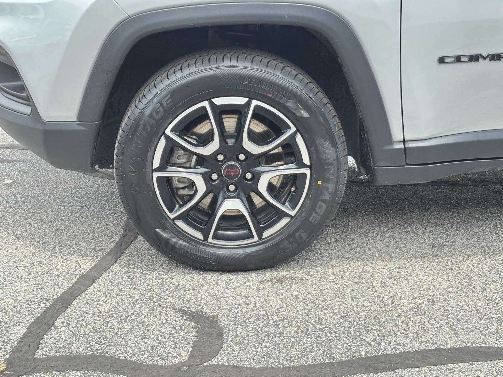 Thumbnail: 2025 Jeep Compass - 29