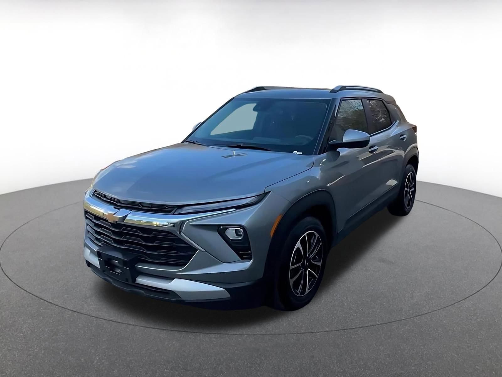 Thumbnail: 2025 Chevrolet TrailBlazer - 8