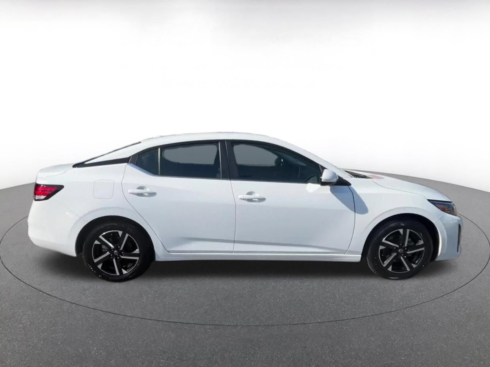 Thumbnail: 2025 Nissan Sentra - 15
