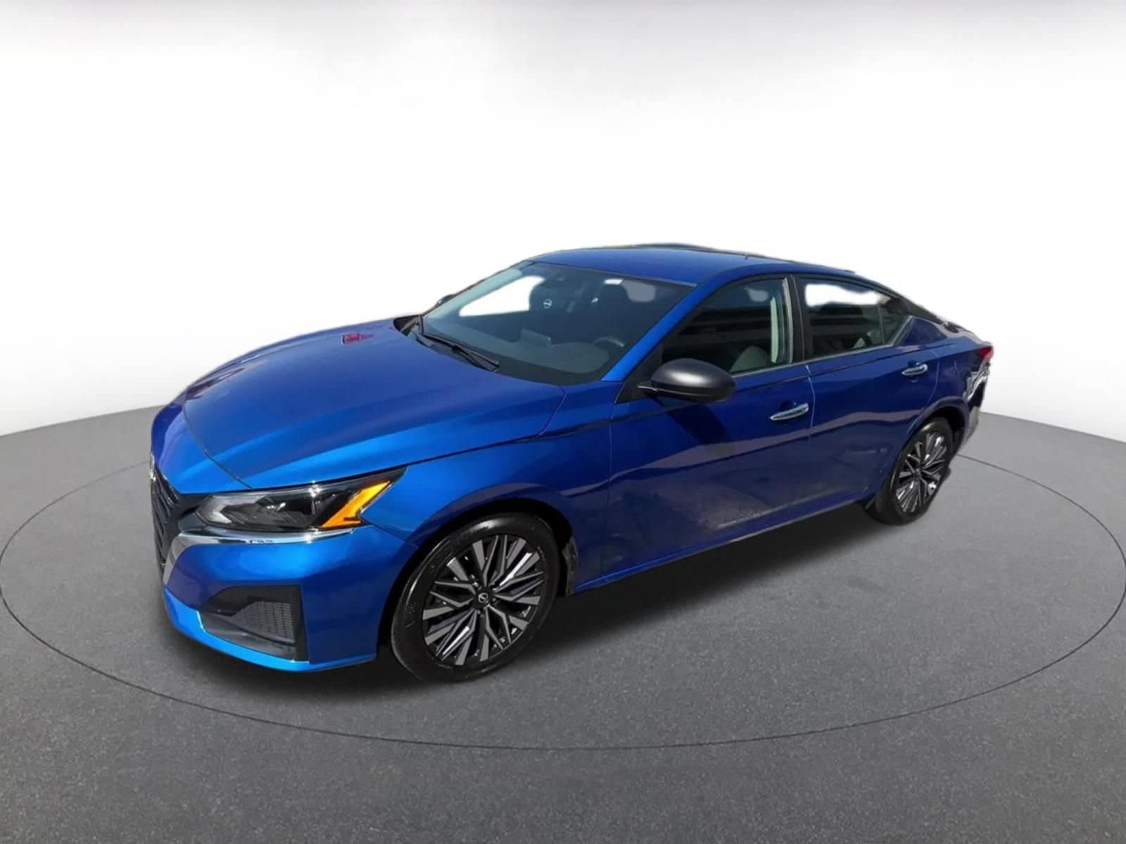 Thumbnail: 2025 Nissan Altima - 7
