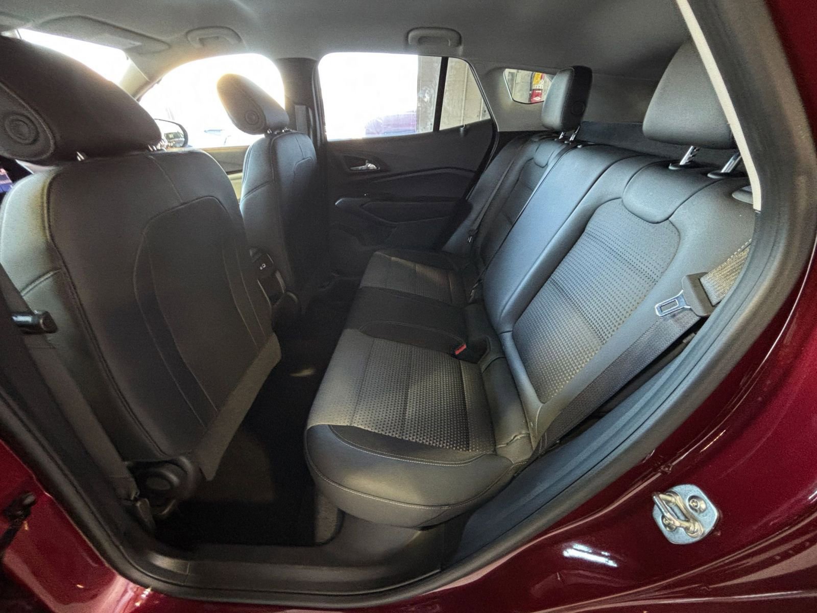 Thumbnail: 2025 Chevrolet Trax - 25