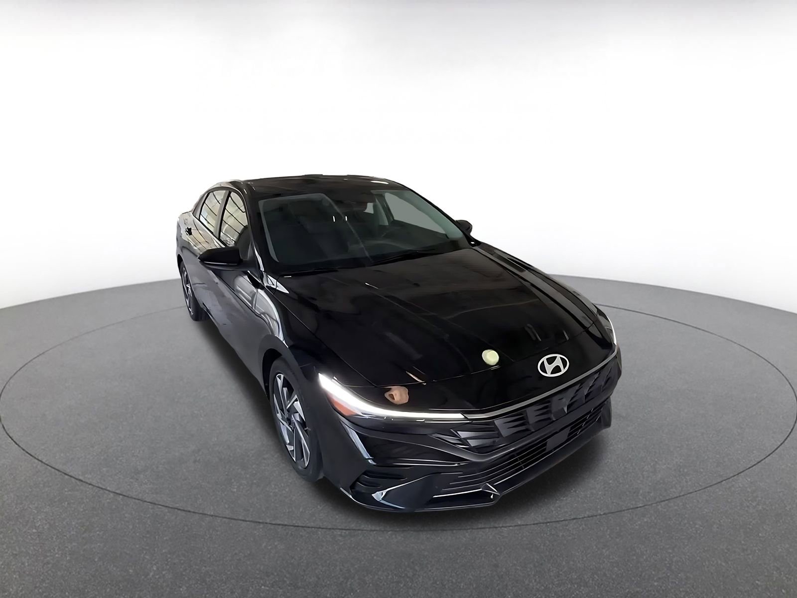 Thumbnail: 2025 Hyundai Elantra - 2