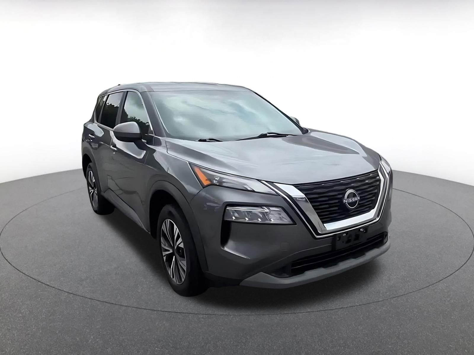 Thumbnail: 2023 Nissan Rogue - 3