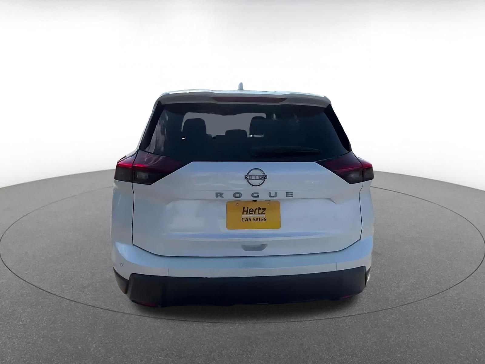 Thumbnail: 2025 Nissan Rogue - 12