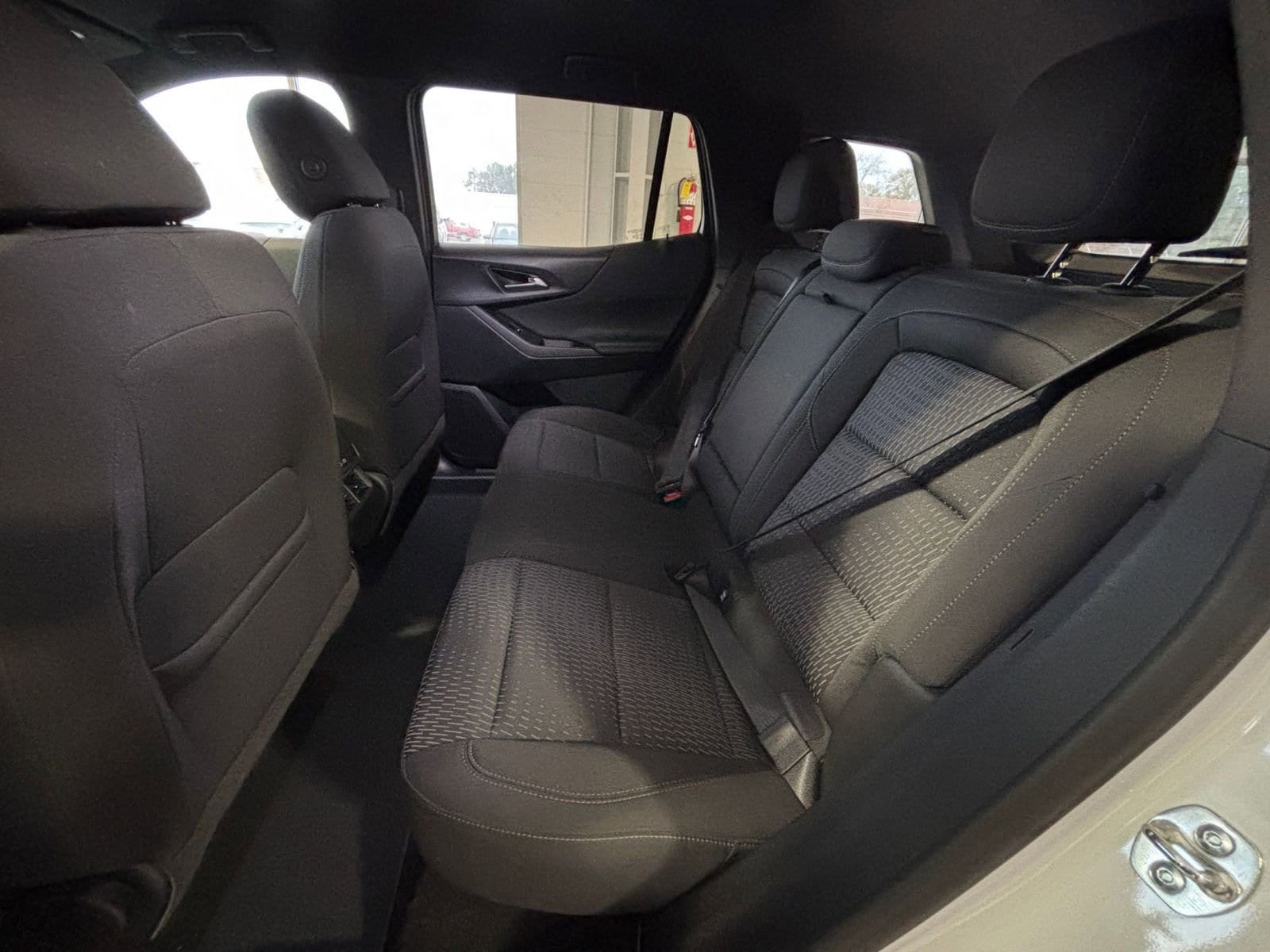 Thumbnail: 2025 Chevrolet Equinox - 25