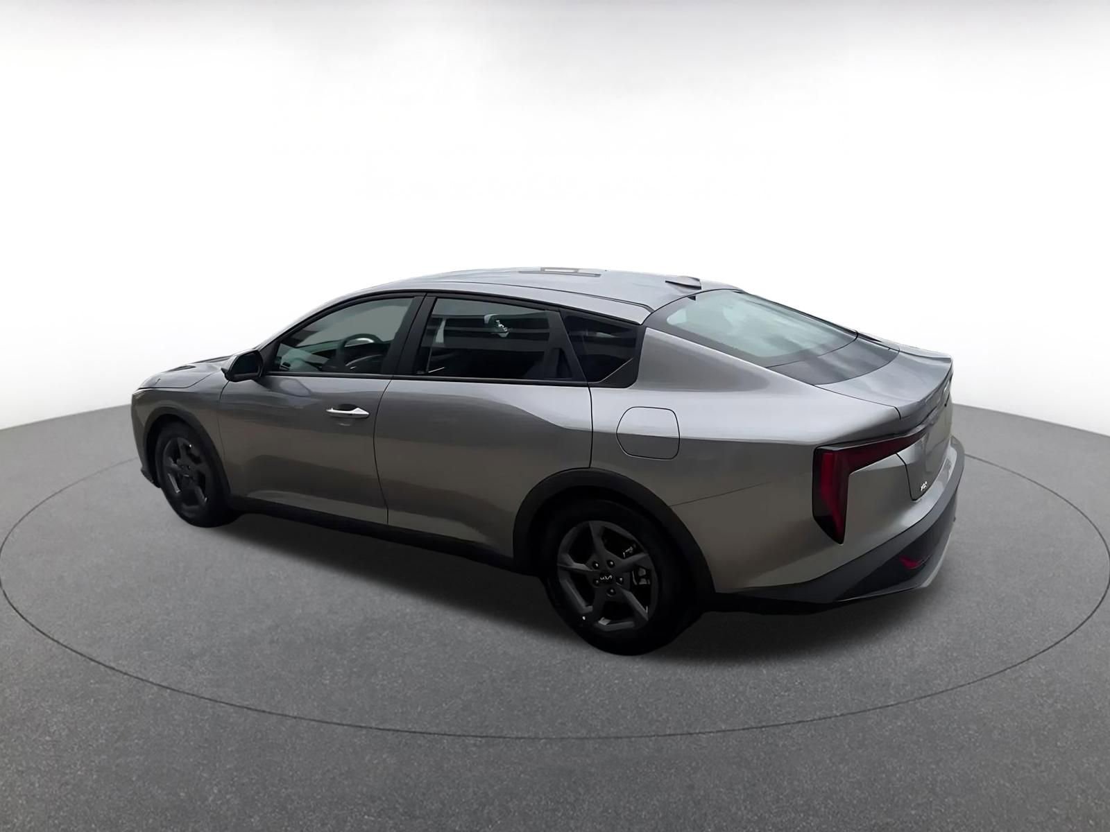 Thumbnail: 2025 Kia K4 - 10