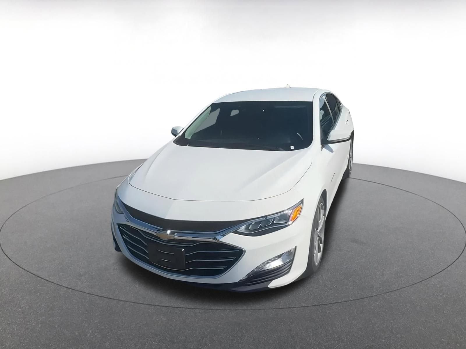 Thumbnail: 2024 Chevrolet Malibu - 6