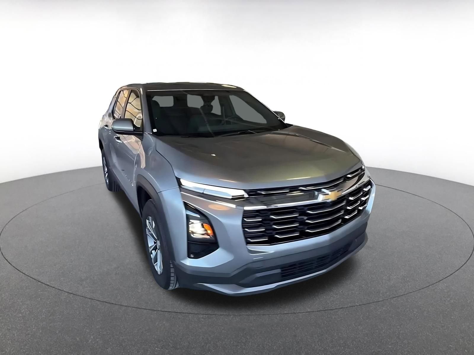 Thumbnail: 2025 Chevrolet Equinox - 3