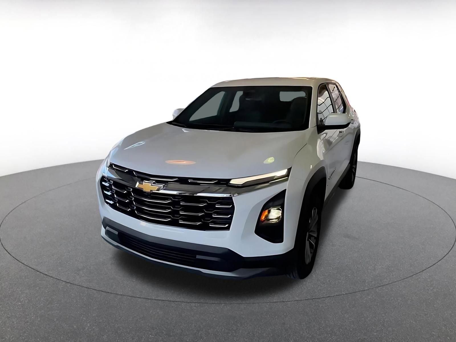 Thumbnail: 2025 Chevrolet Equinox - 6