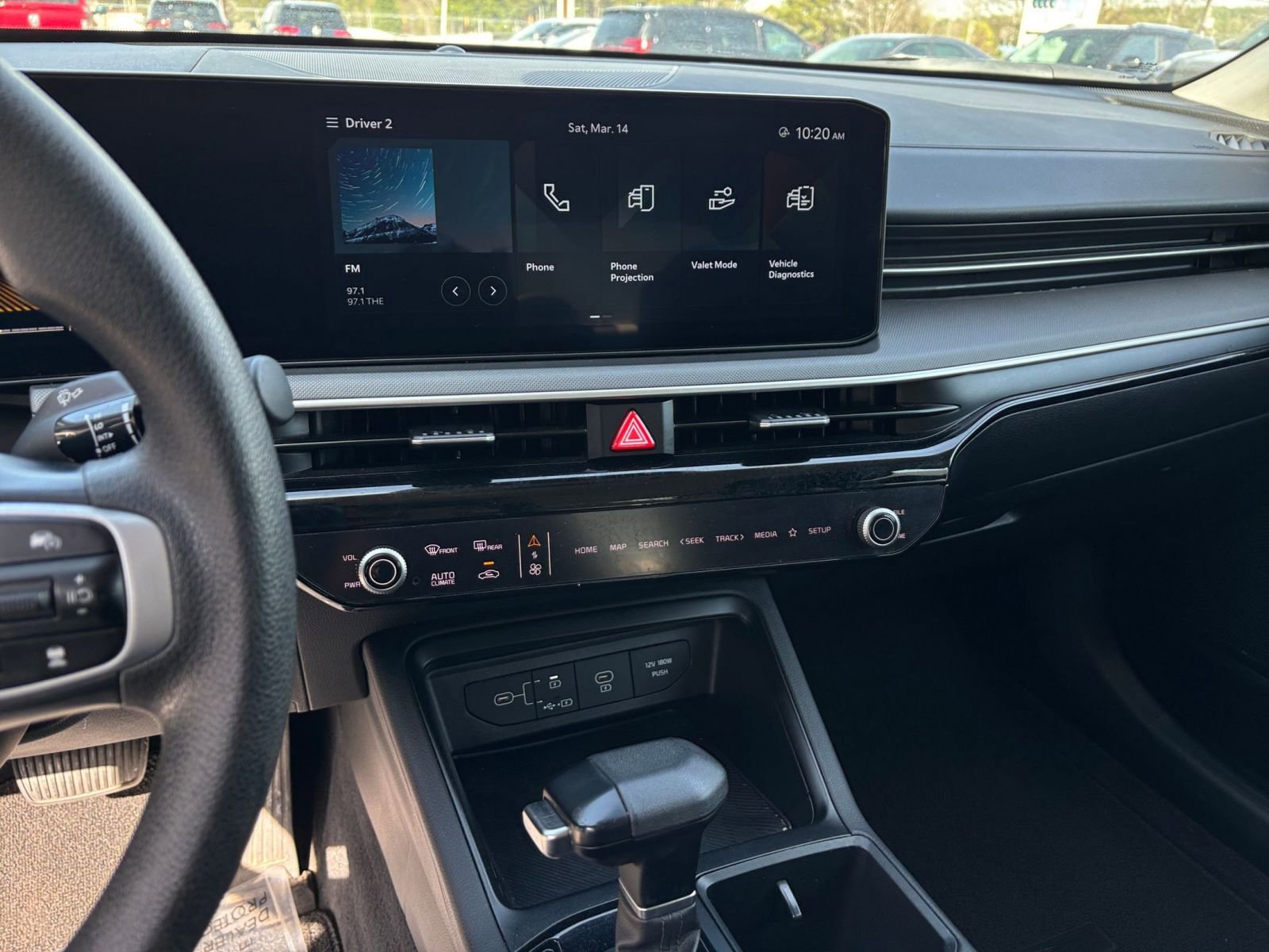 Thumbnail: 2025 Kia K5 - 26