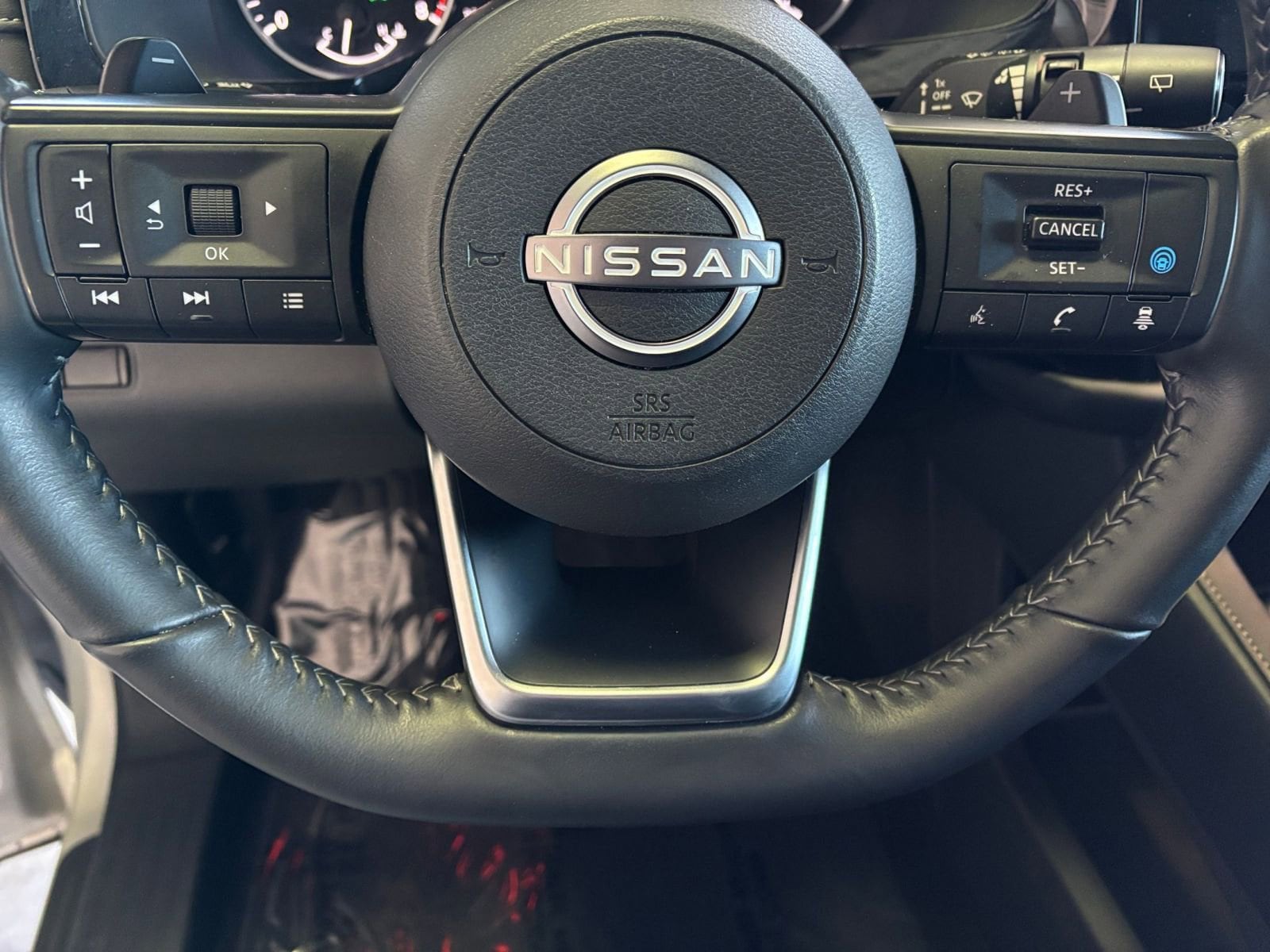 Thumbnail: 2025 Nissan Pathfinder - 30