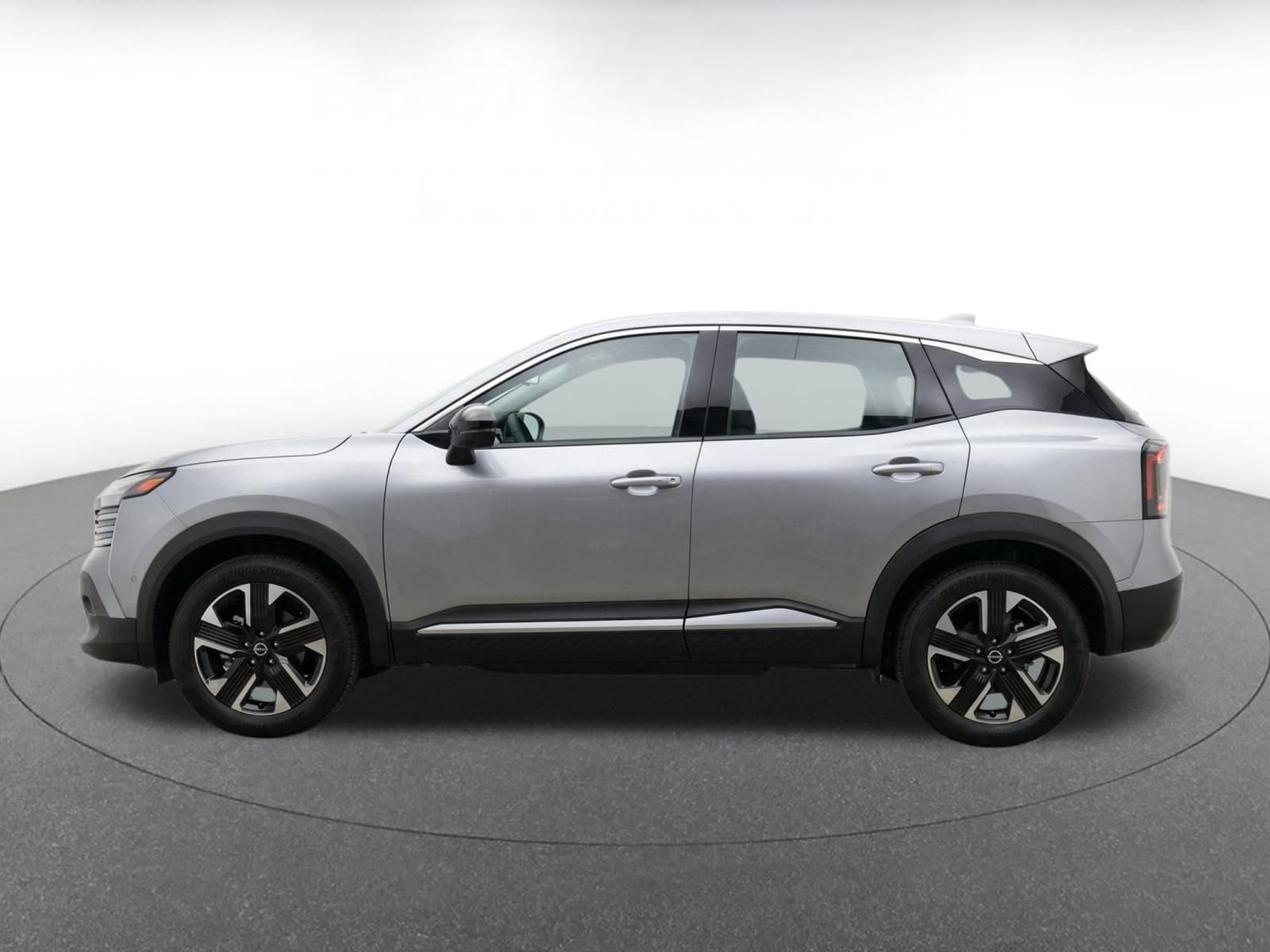 Thumbnail: 2026 Nissan Kicks - 5