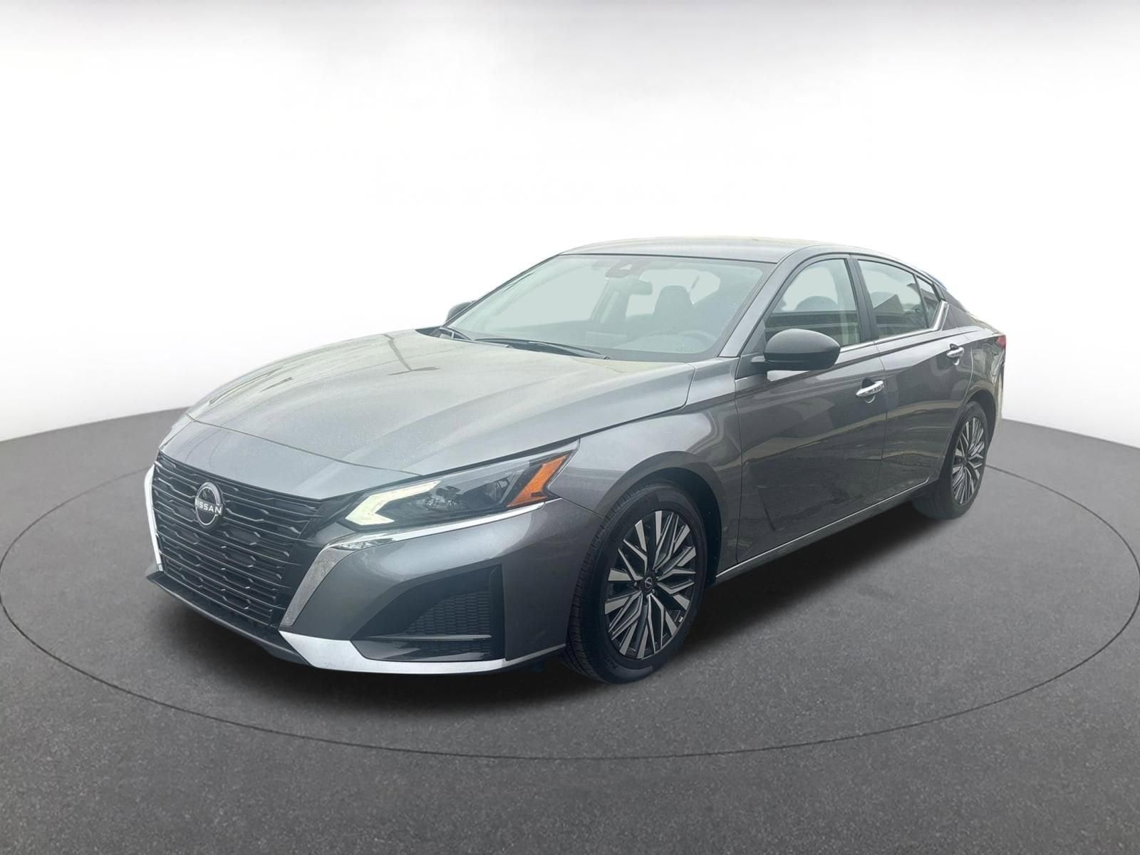 Thumbnail: 2025 Nissan Altima - 7