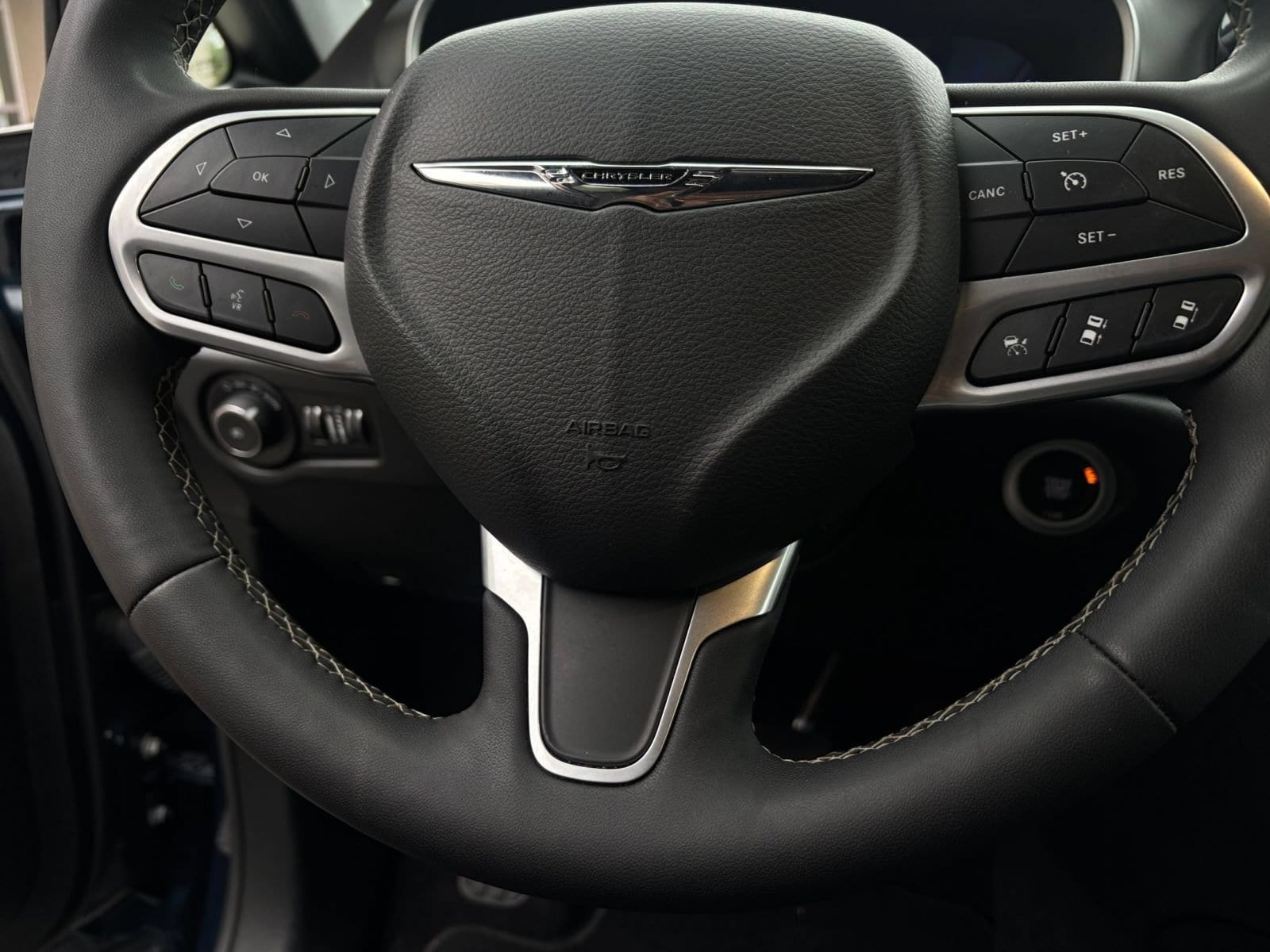 Thumbnail: 2025 Chrysler Pacifica - 29