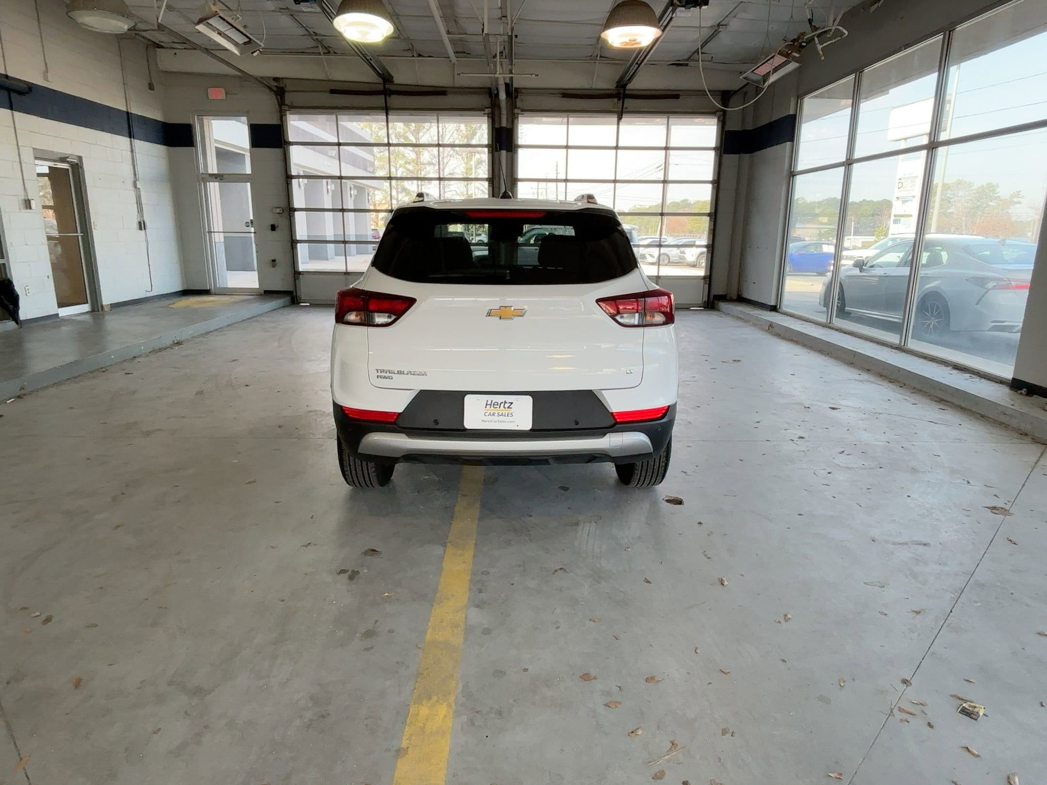 Thumbnail: 2025 Chevrolet TrailBlazer - 8