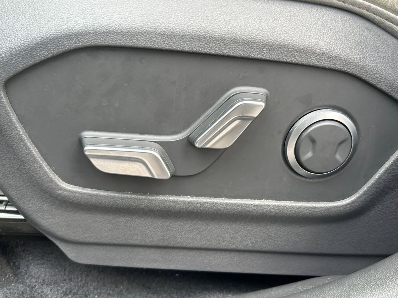 Thumbnail: 2025 Hyundai Santa Fe - 25