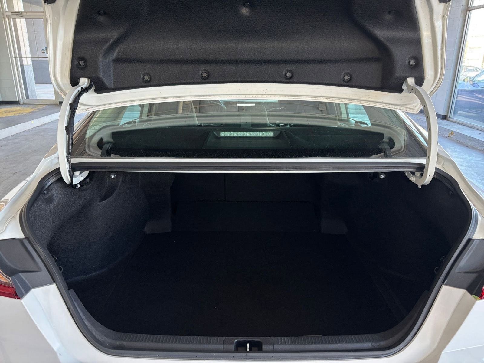 Thumbnail: 2025 Toyota Camry - 35