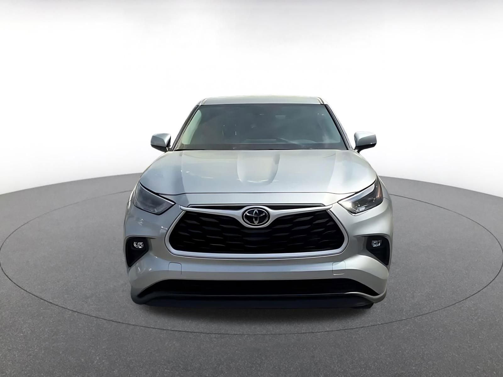 Thumbnail: 2025 Toyota Highlander - 5