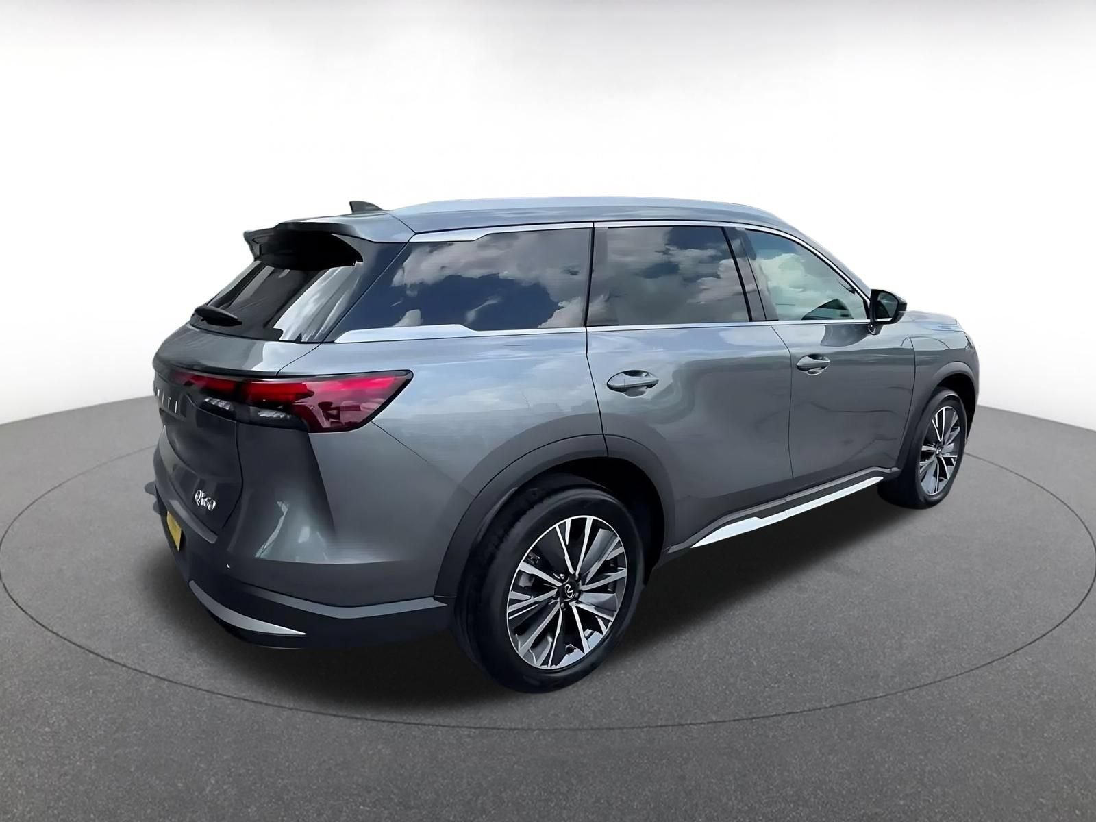 Thumbnail: 2026 INFINITI QX60 - 14