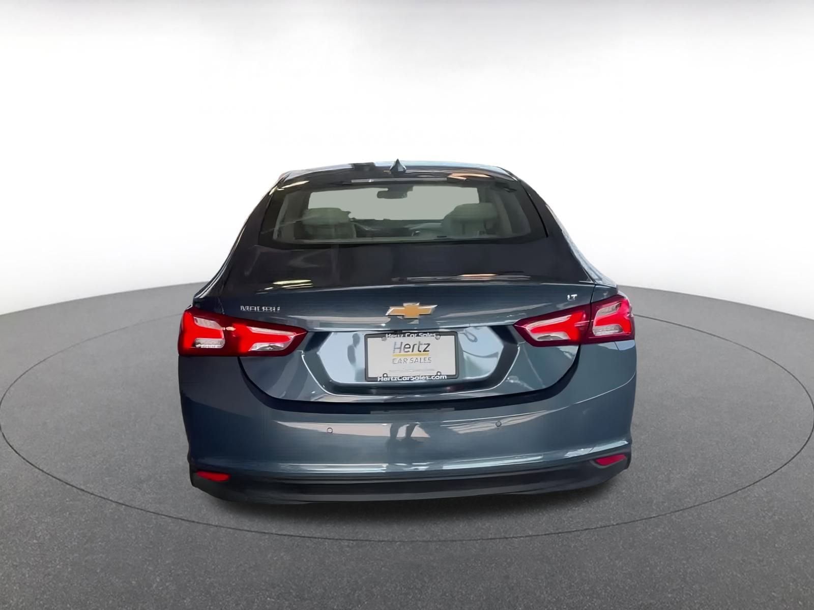 Thumbnail: 2024 Chevrolet Malibu - 12