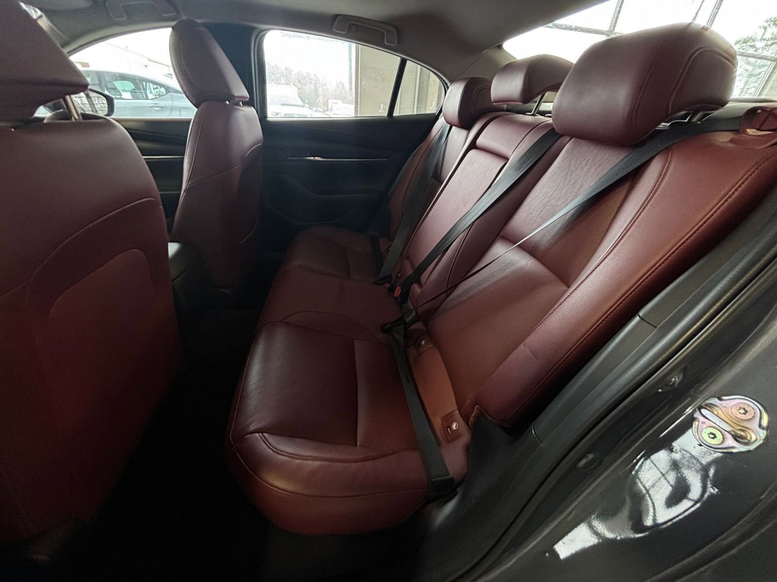 Thumbnail: 2025 Mazda Mazda3 - 25