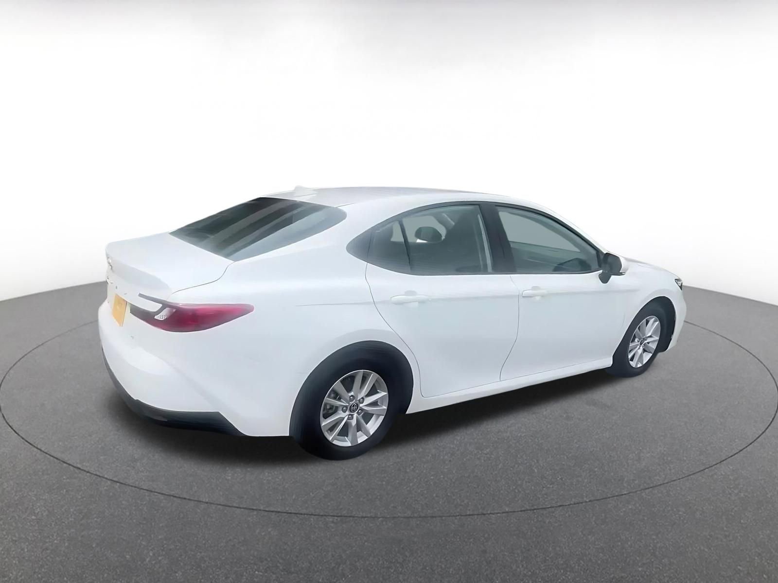 Thumbnail: 2025 Toyota Camry - 13
