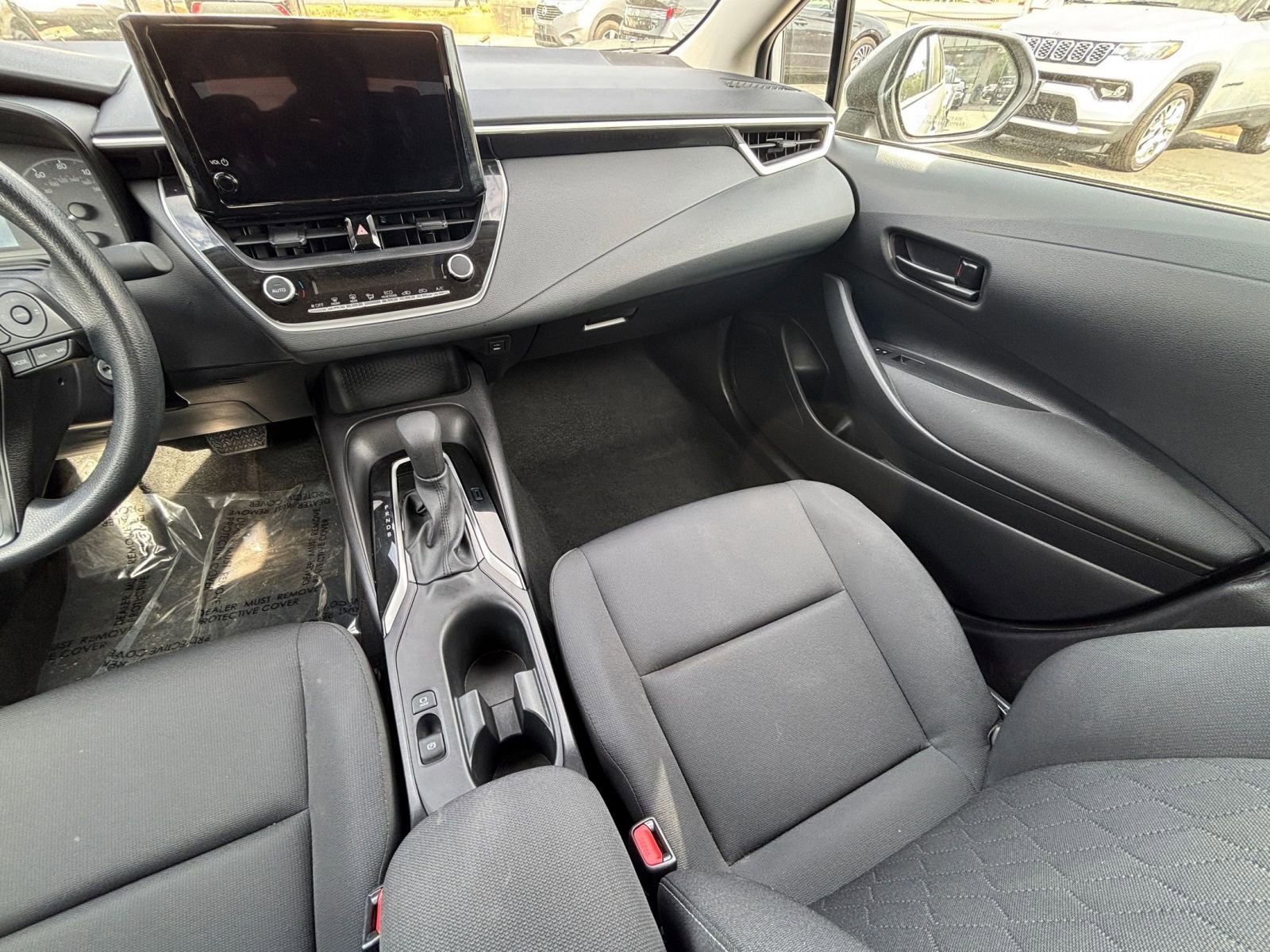 Thumbnail: 2025 Toyota Corolla - 34