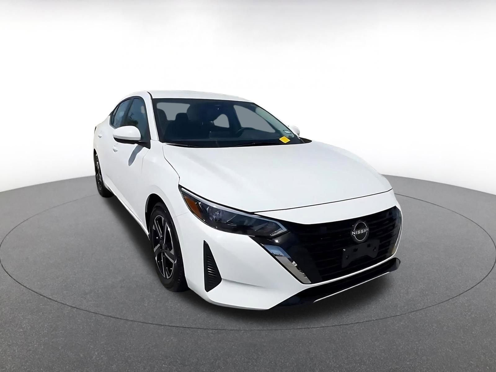 Thumbnail: 2025 Nissan Sentra - 3