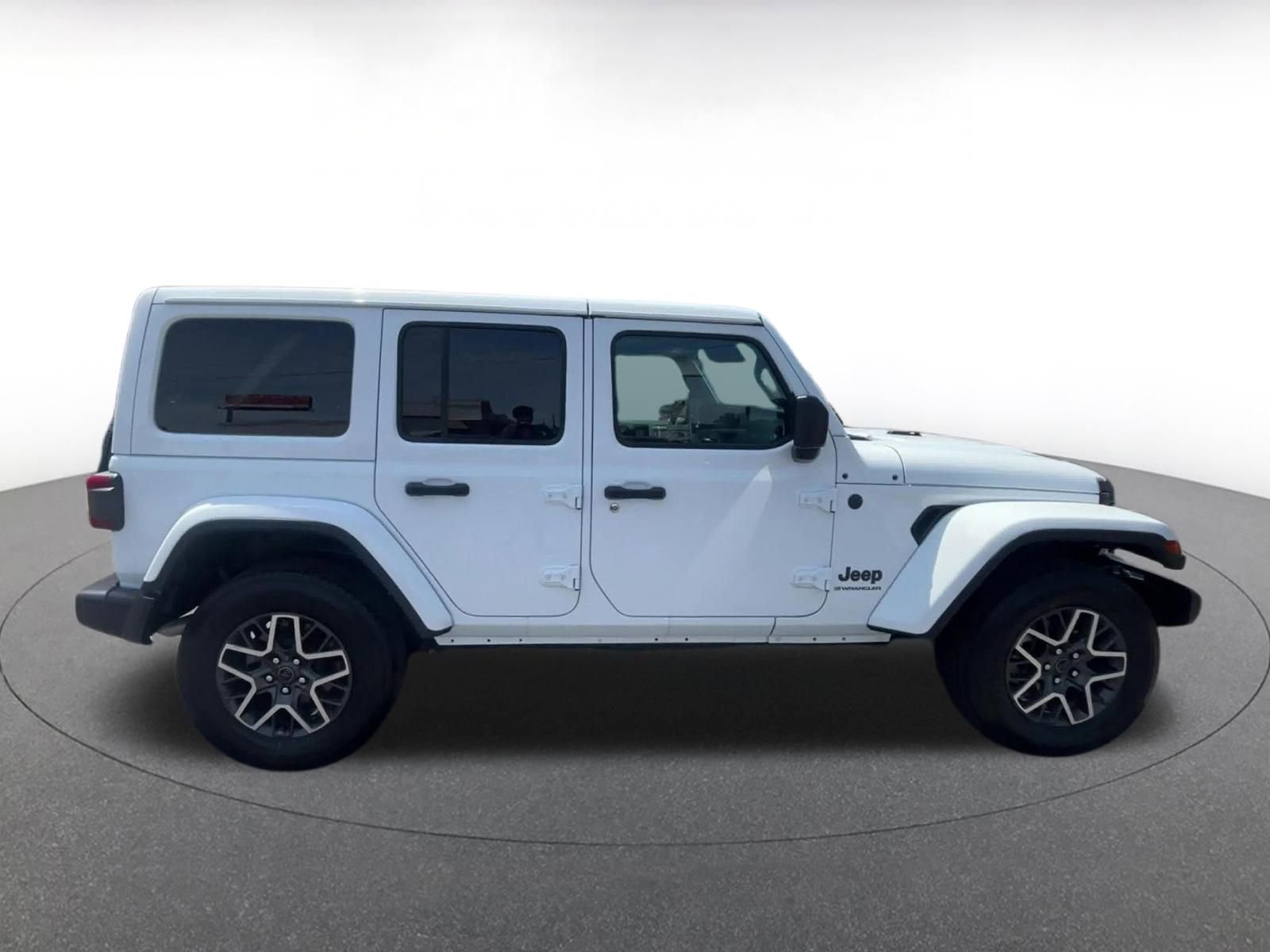 Thumbnail: 2025 Jeep Wrangler - 16