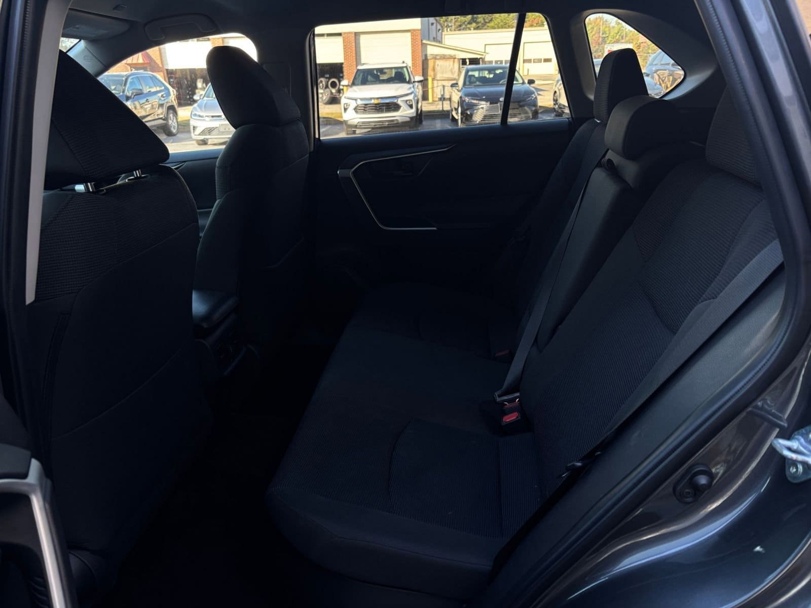 Thumbnail: 2025 Toyota RAV4 - 30