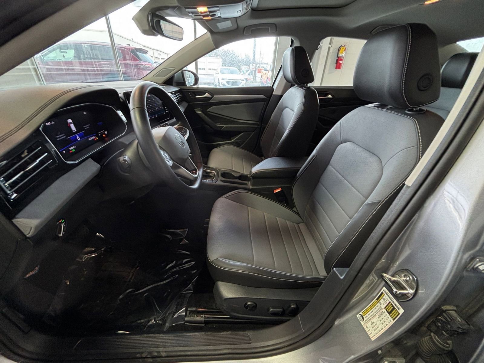 Thumbnail: 2025 Volkswagen Jetta - 26