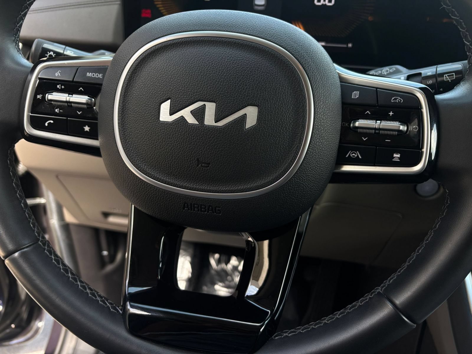 Thumbnail: 2026 Kia Carnival - 30