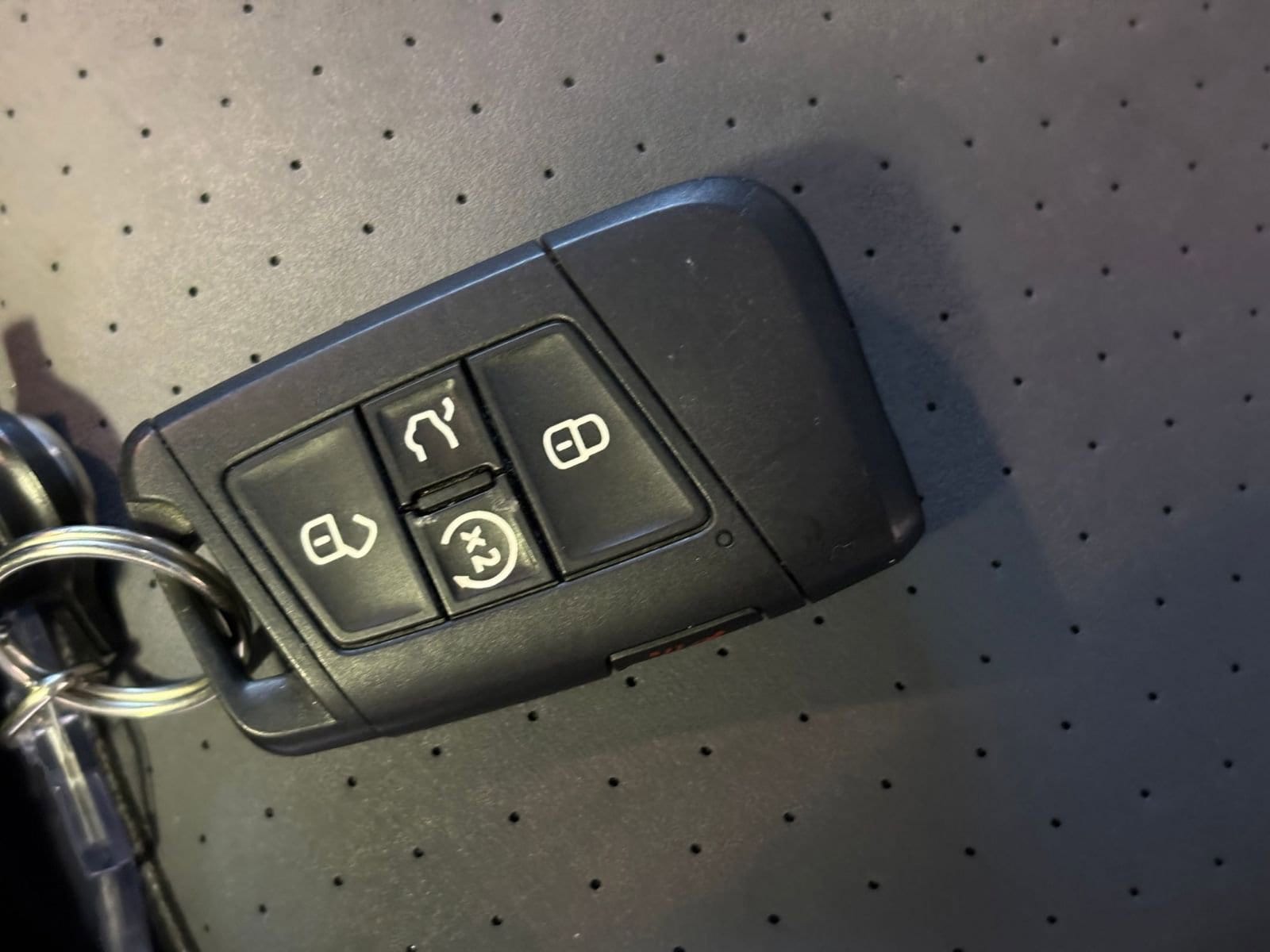 Thumbnail: 2025 Volkswagen Jetta - 23