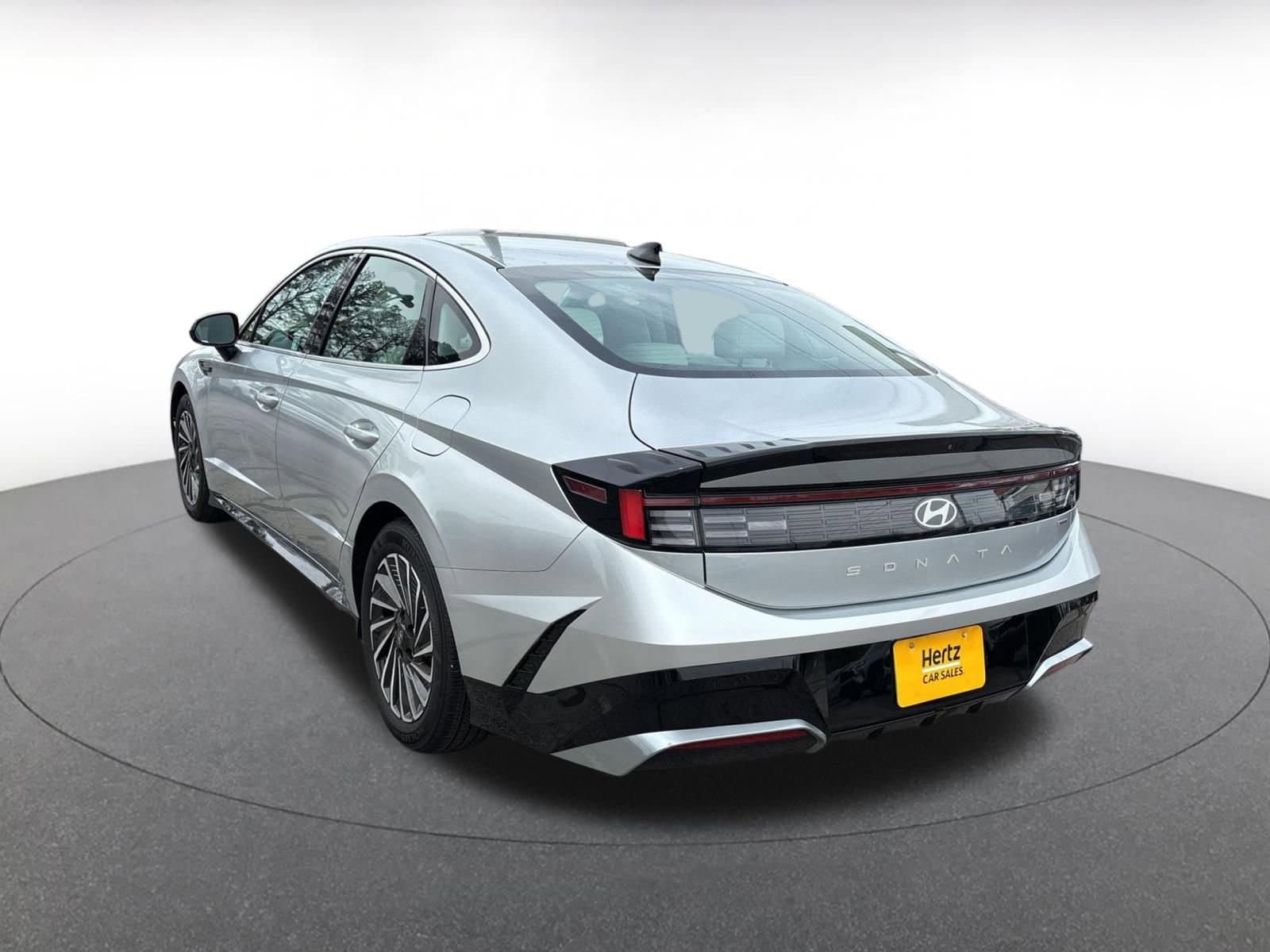 Thumbnail: 2025 Hyundai Sonata - 15