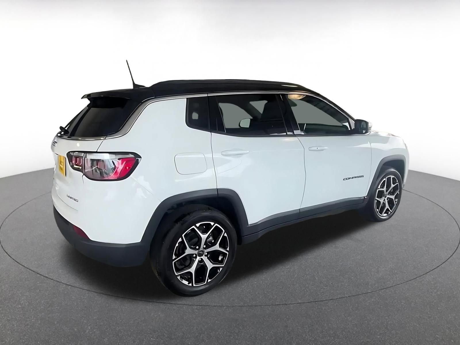 Thumbnail: 2025 Jeep Compass - 15