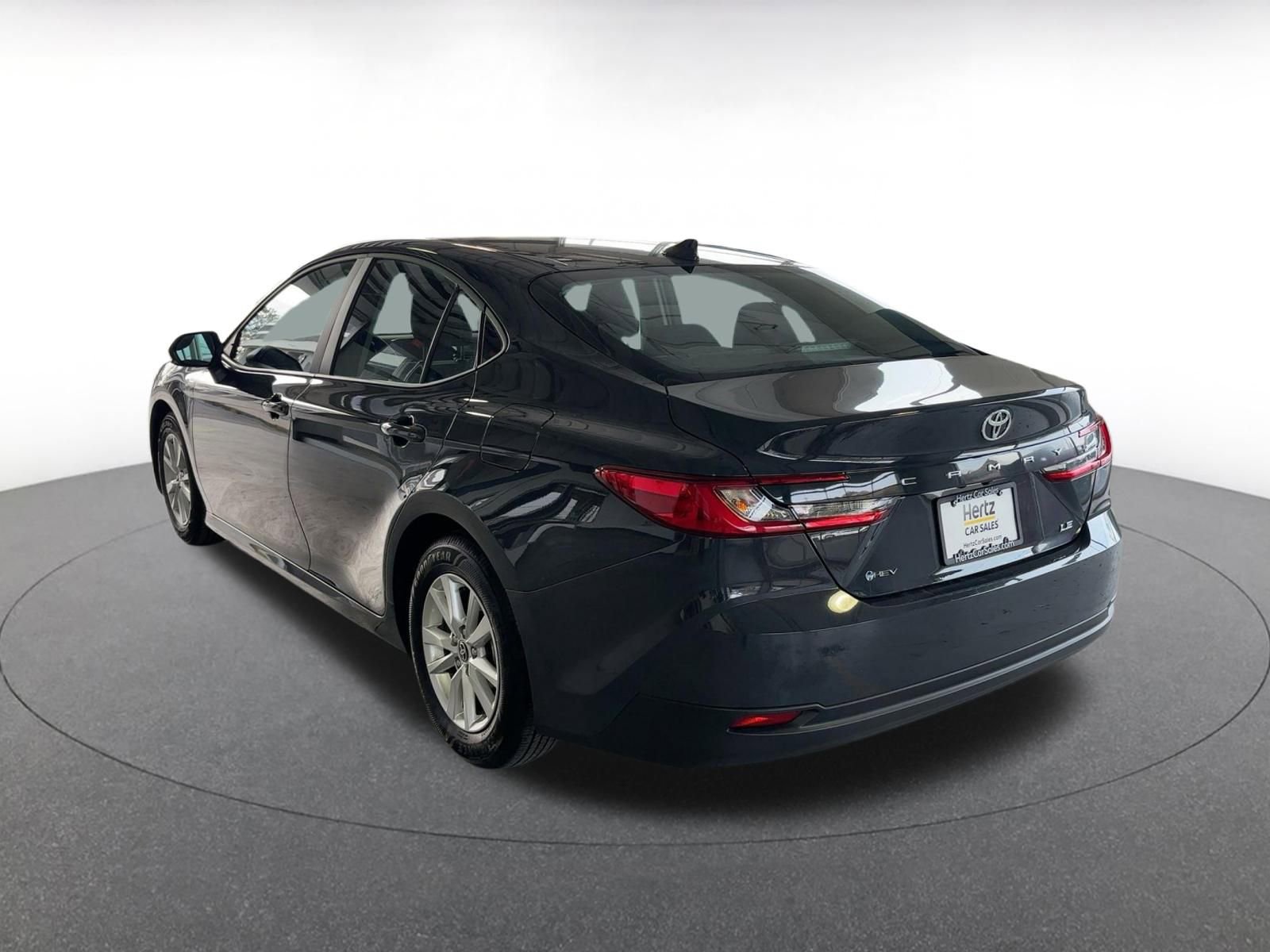 Thumbnail: 2025 Toyota Camry - 11