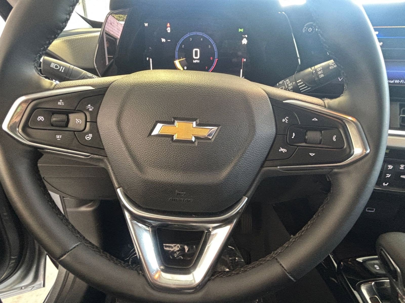 Thumbnail: 2025 Chevrolet Trax - 28
