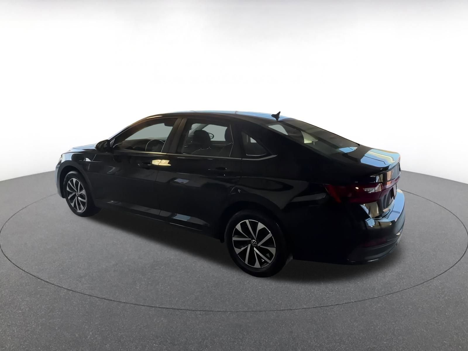 Thumbnail: 2025 Volkswagen Jetta - 7