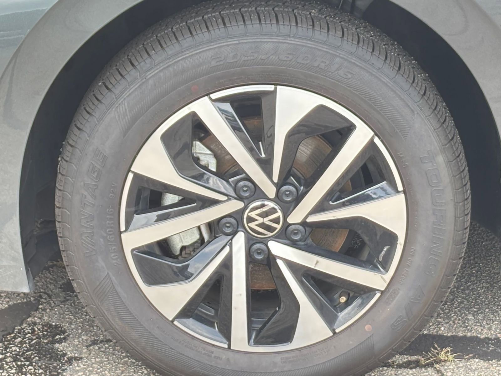 2024 Volkswagen Jetta S 28