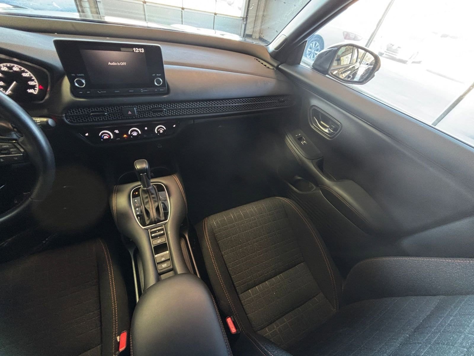 Thumbnail: 2025 Honda HR-V - 34