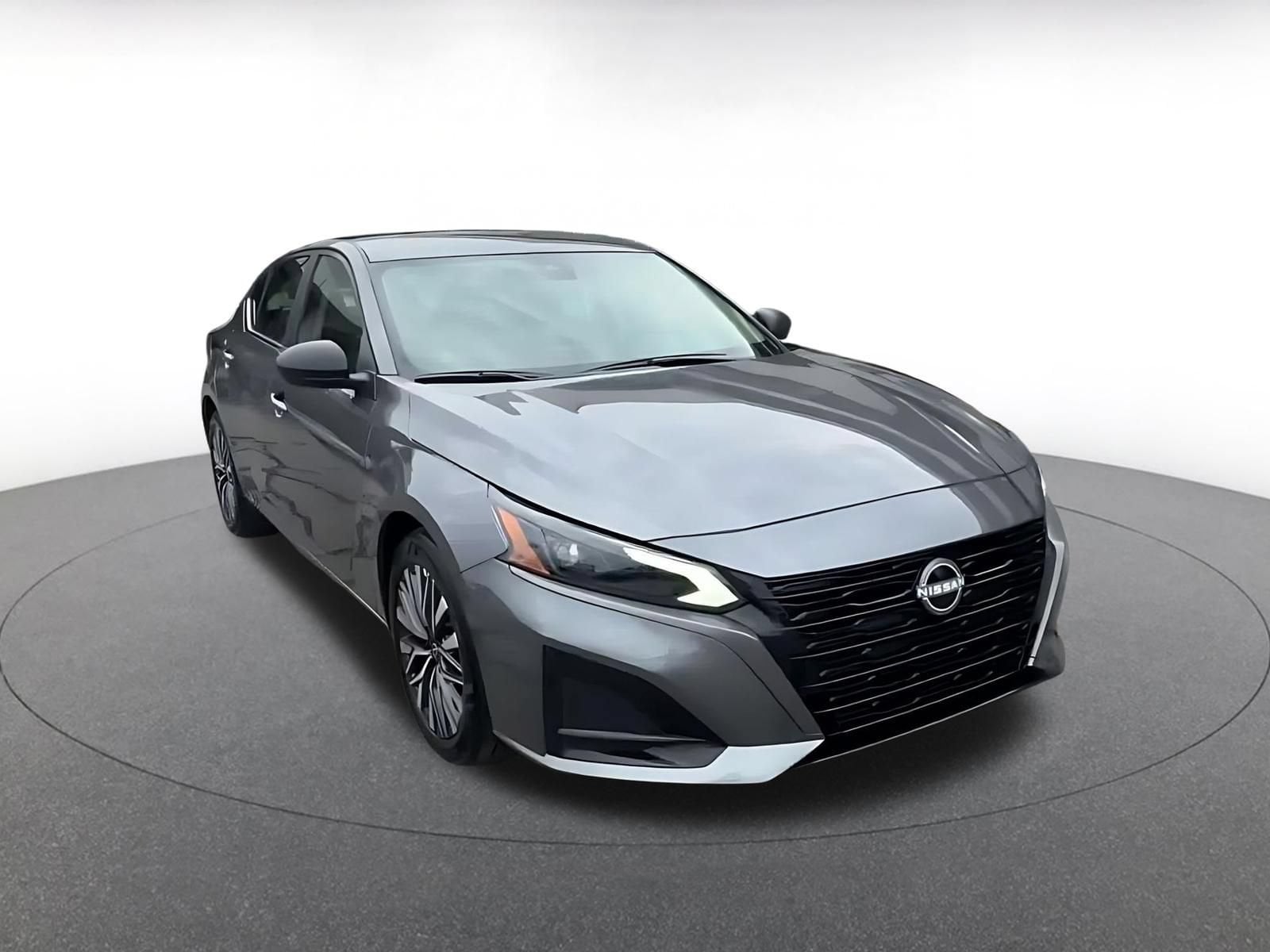 Thumbnail: 2026 Nissan Altima - 3
