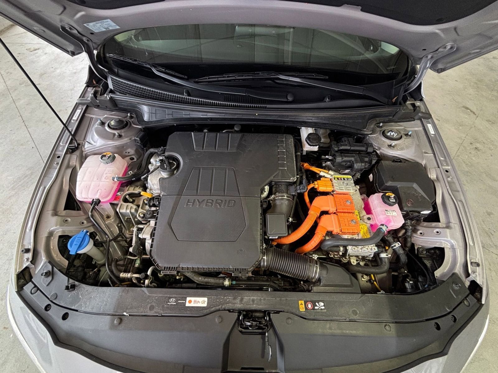 Thumbnail: 2025 Hyundai Elantra - 33