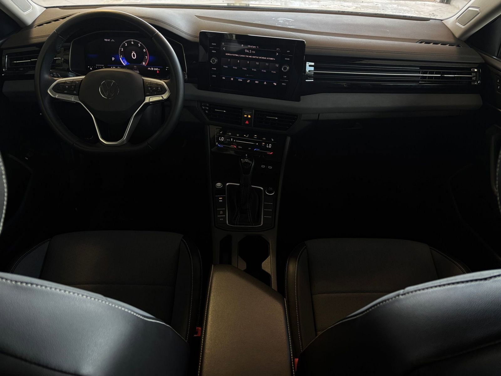 Thumbnail: 2025 Volkswagen Jetta - 32