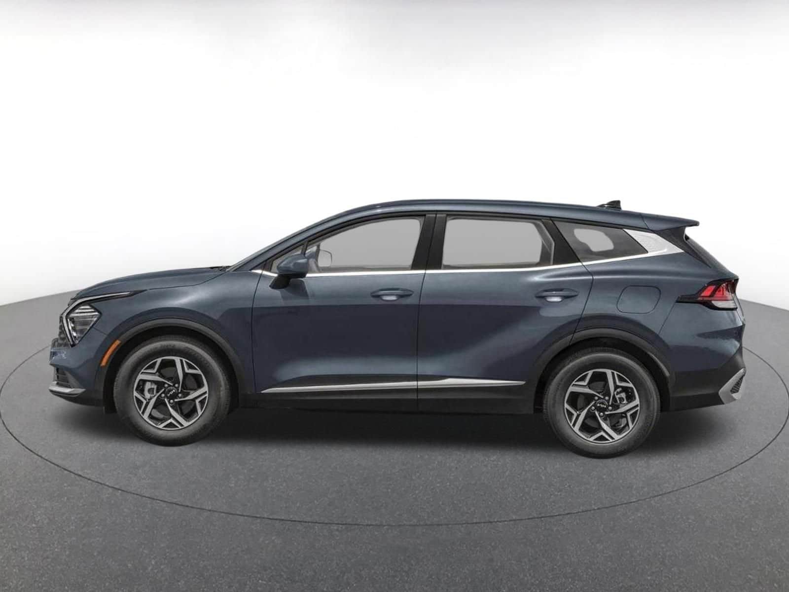Thumbnail: 2025 Kia Sportage - 3