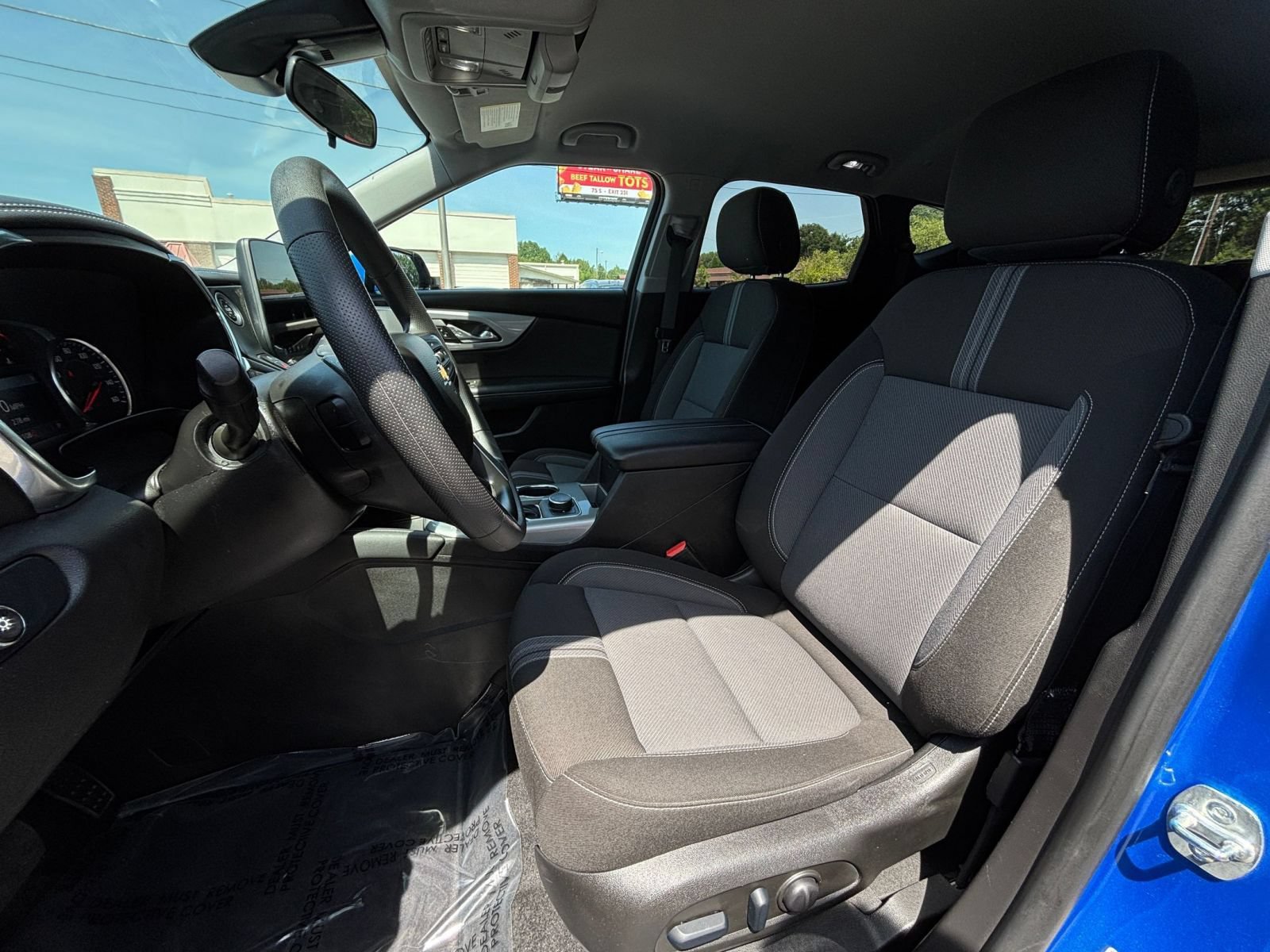 Thumbnail: 2025 Chevrolet Blazer - 27