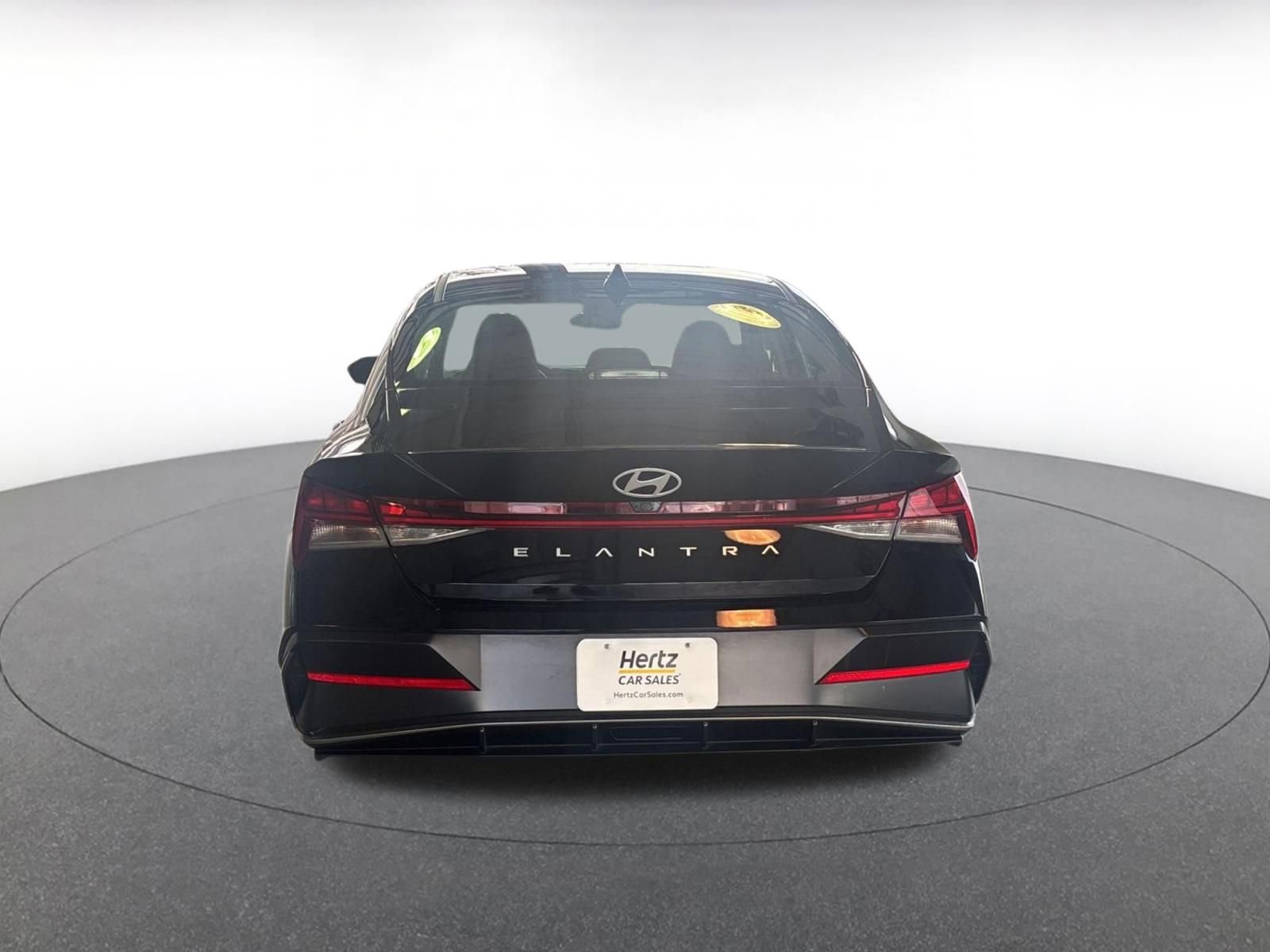 Thumbnail: 2025 Hyundai Elantra - 16